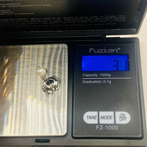 EUC Pandora 790873P Sterling Silver Pearl of Wisdom Clip w/ White Pearl Dangle - Picture 9 of 9